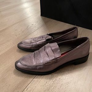 Like new Zara loafers